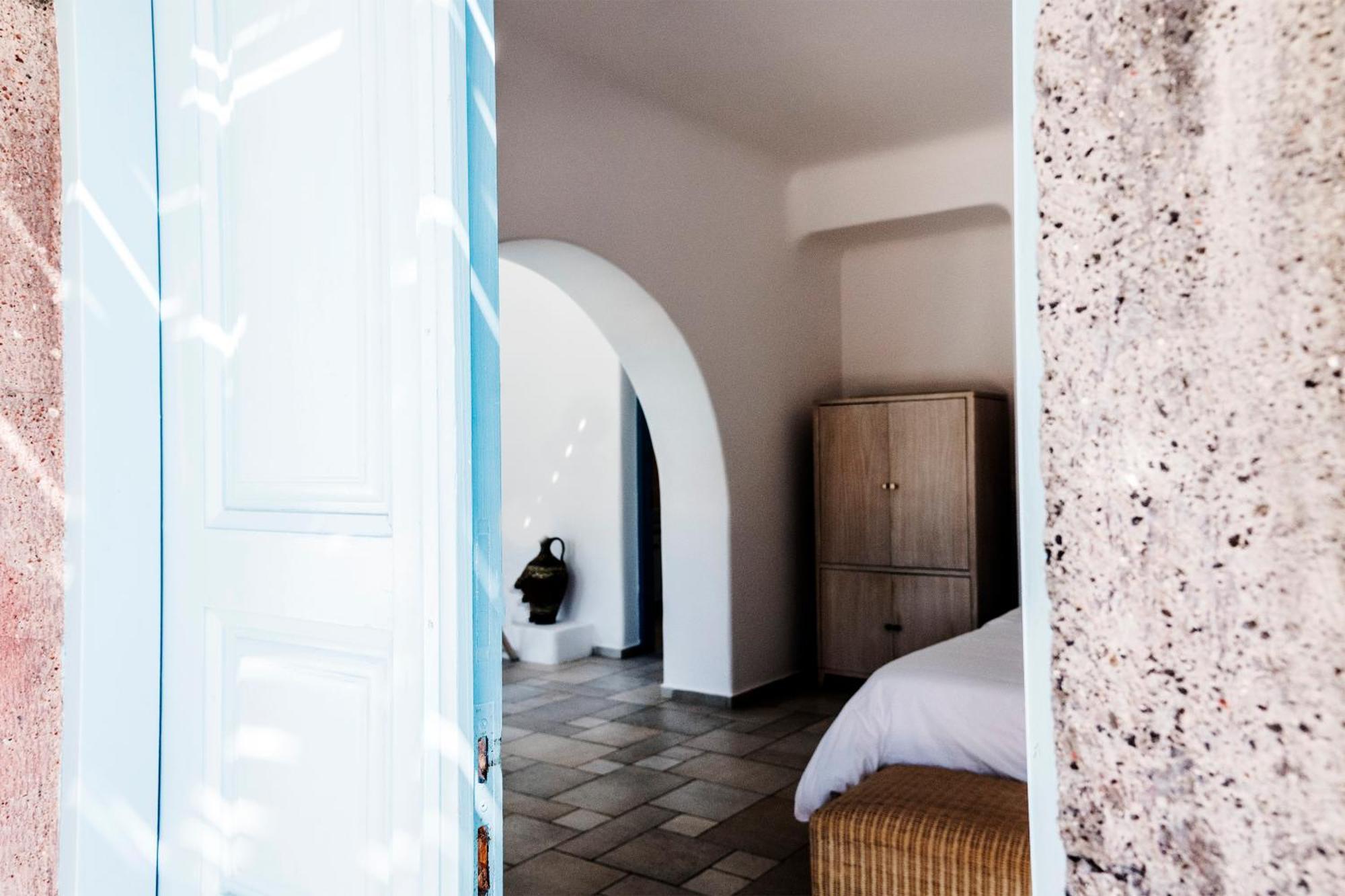 Black Rose Beach Suites Períssa Extérieur photo