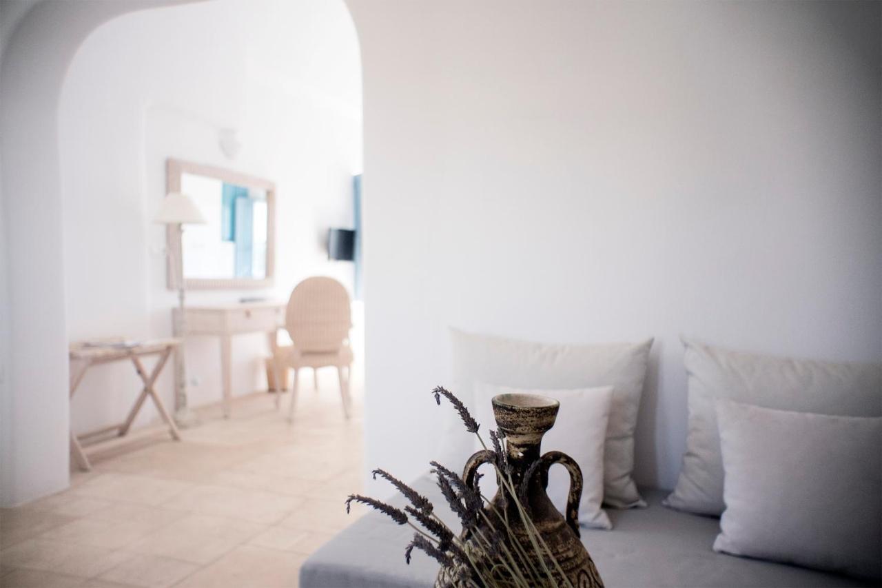 Black Rose Beach Suites Períssa Extérieur photo