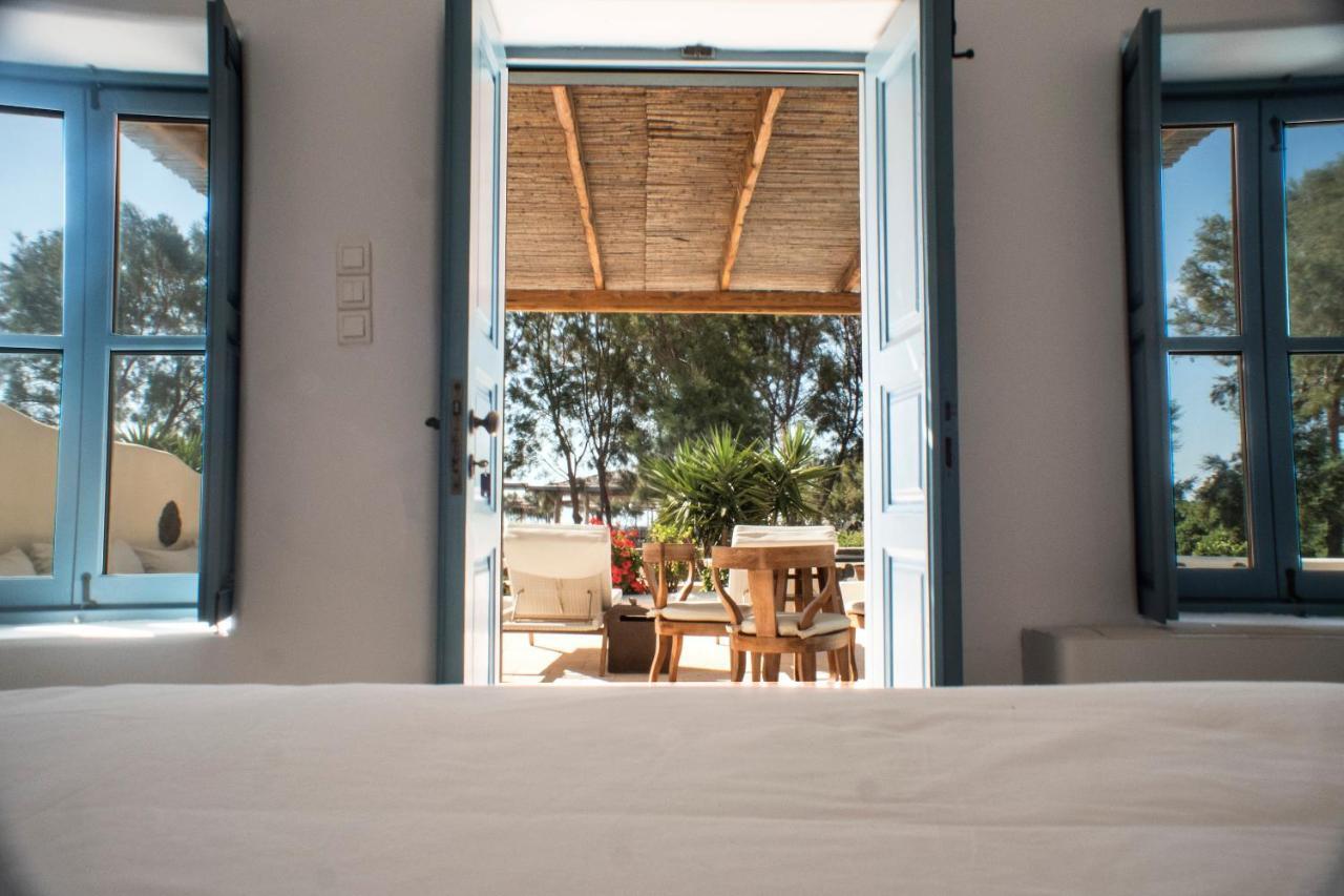 Black Rose Beach Suites Períssa Extérieur photo