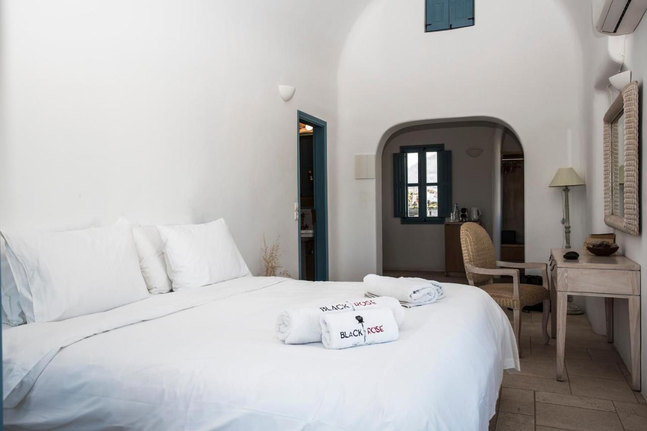 Black Rose Beach Suites Períssa Extérieur photo