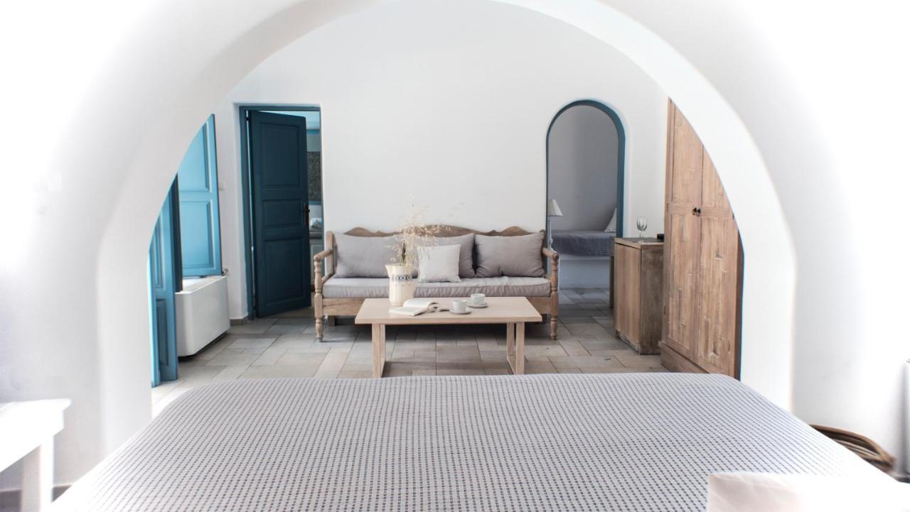 Black Rose Beach Suites Períssa Extérieur photo