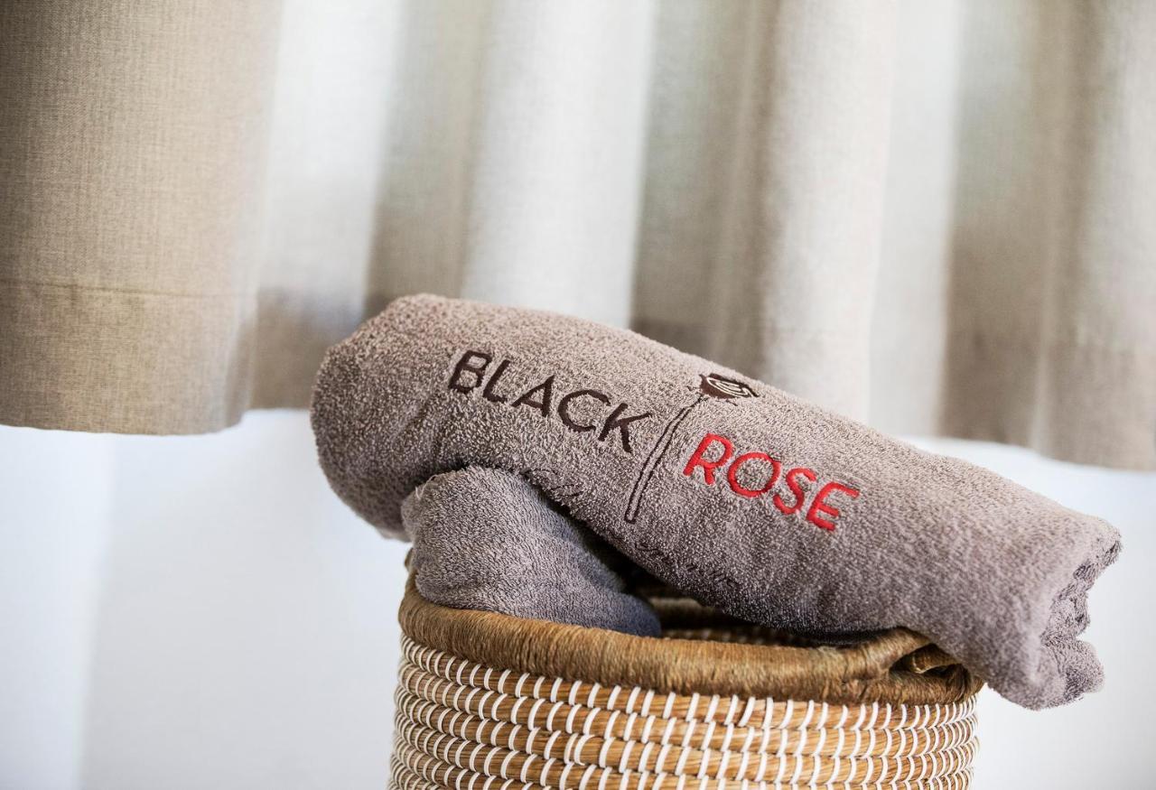 Black Rose Beach Suites Períssa Extérieur photo